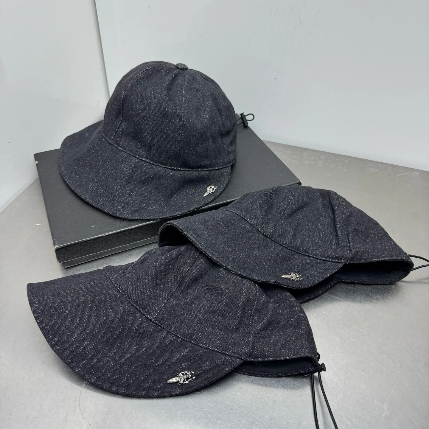 Crow Heart Spring and Summer Denim Peaked Hat